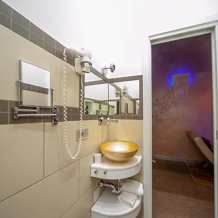 Pensionat Irooms Jacuzzi Rom