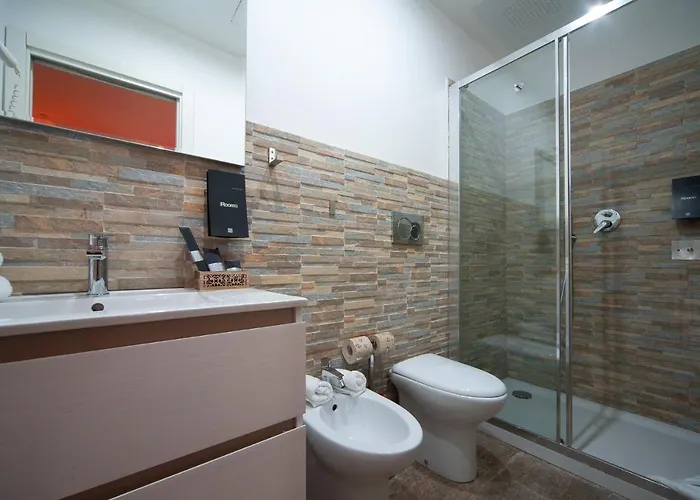 Pensionat Irooms Jacuzzi