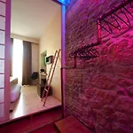 Pensionat Irooms Jacuzzi Rom