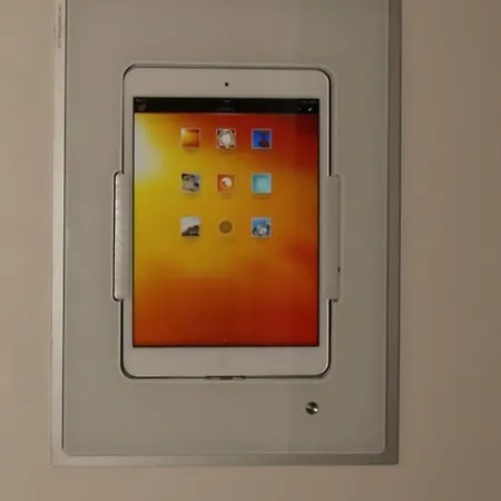 Irooms Jacuzzi بيت ضيافة 2*