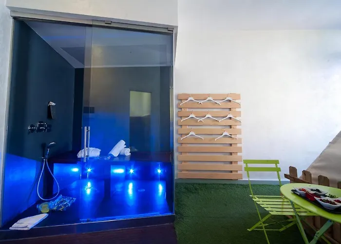 Pensionat Irooms Jacuzzi 2*